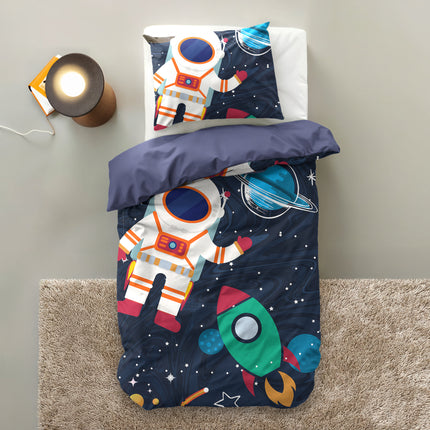 Little Monster Kinderdekbedovertrek Spaceman Blauw 140 x 200/220 - van Little Monster - Nu verkrijgbaar bij Mijn Voordeelshop!