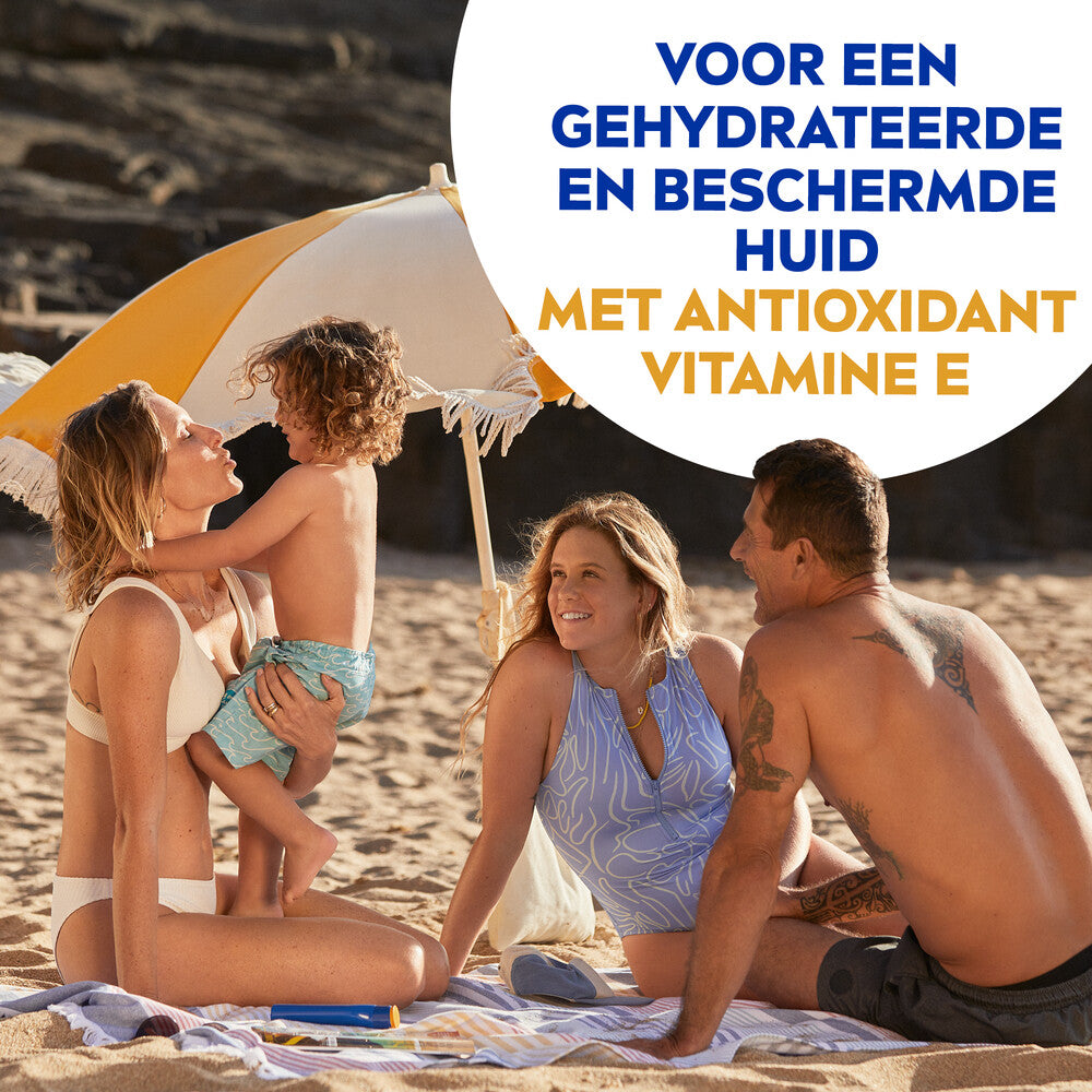 Nivea Sun Protect & Hydrate Zonnespray SPF 50+ (200 ml) - van NIVEA - Nu verkrijgbaar bij Mijn Voordeelshop!