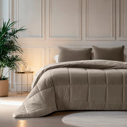 Sleeptime Lazy Velvet Dekbed Zonder Overtrek Taupe/Grijs - van Sleeptime - Nu verkrijgbaar bij Mijn Voordeelshop!