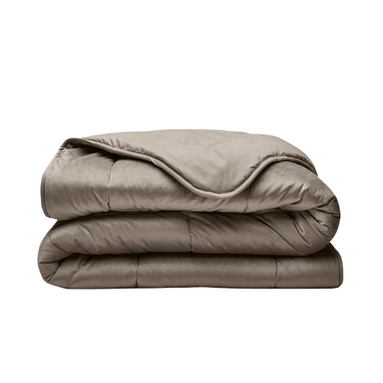 Sleeptime Lazy Velvet Dekbed Zonder Overtrek Taupe/Grijs 240 x 200 - van Sleeptime - Nu verkrijgbaar bij Mijn Voordeelshop!