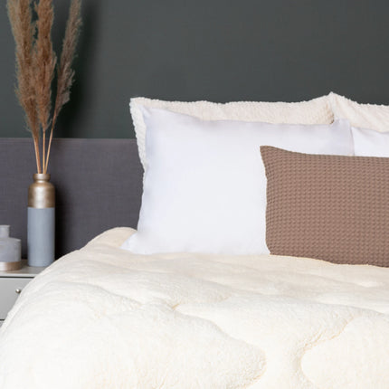 Sleeptime Lazy Teddy Dekbed Zonder Overtrek Creme - van Sleeptime - Nu verkrijgbaar bij Mijn Voordeelshop!