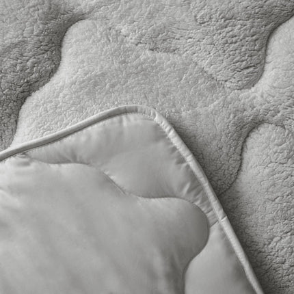 Sleeptime Lazy Teddy Dekbed Zonder Overtrek Grijs - van Sleeptime - Nu verkrijgbaar bij Mijn Voordeelshop!
